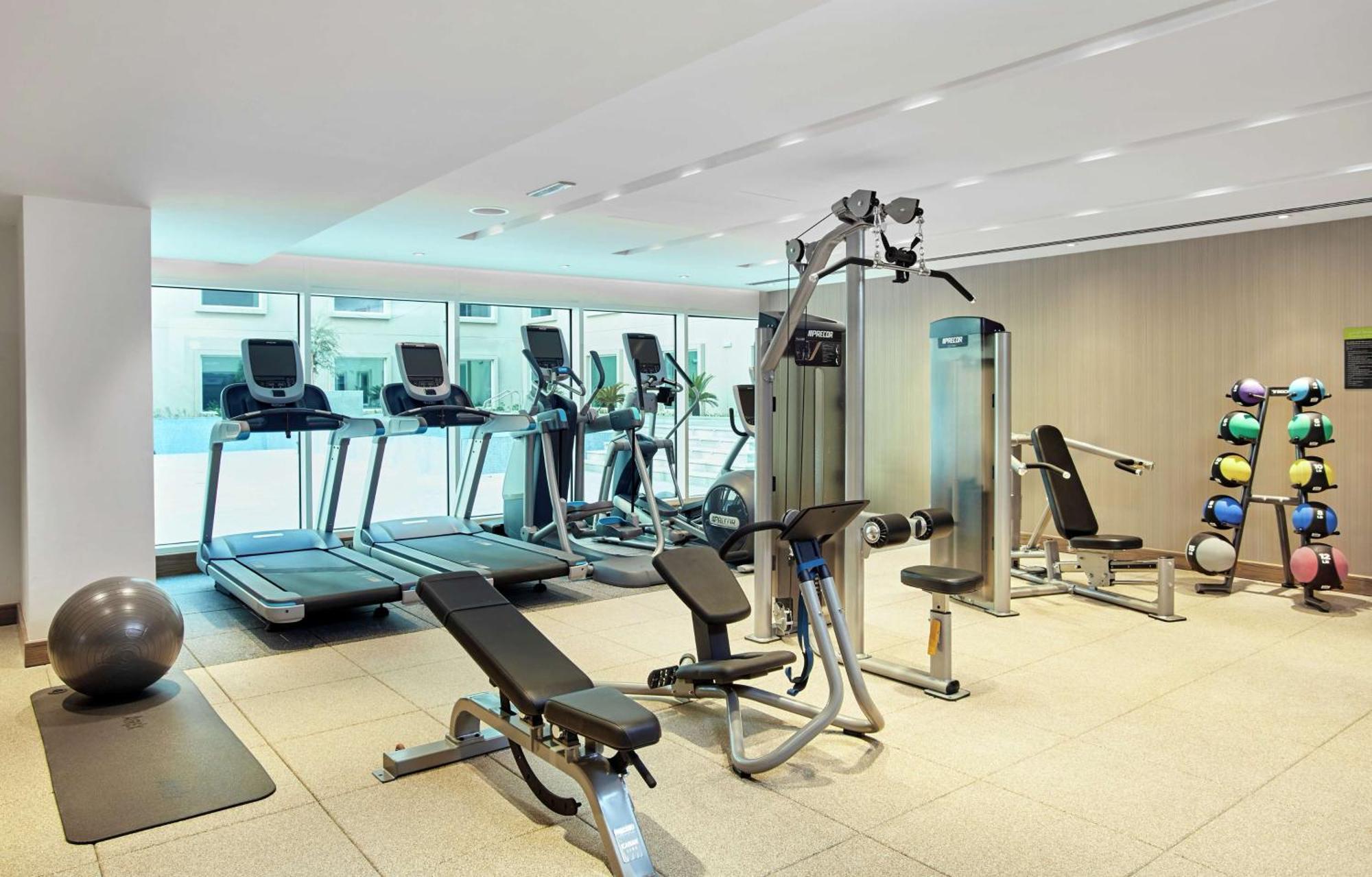 Hotel Hilton Garden Dubai, Mall Avenue